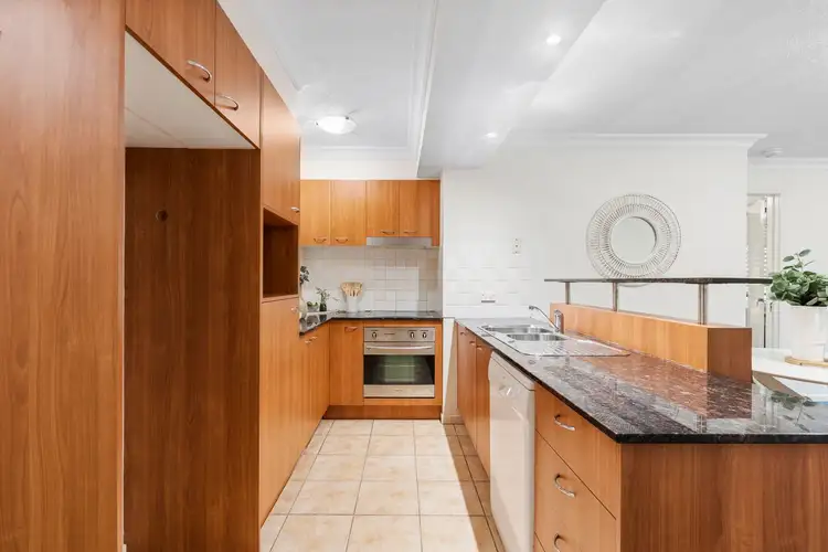 Sixth view of Homely unit listing, 2/11 Emperor Street, Annerley QLD 4103
