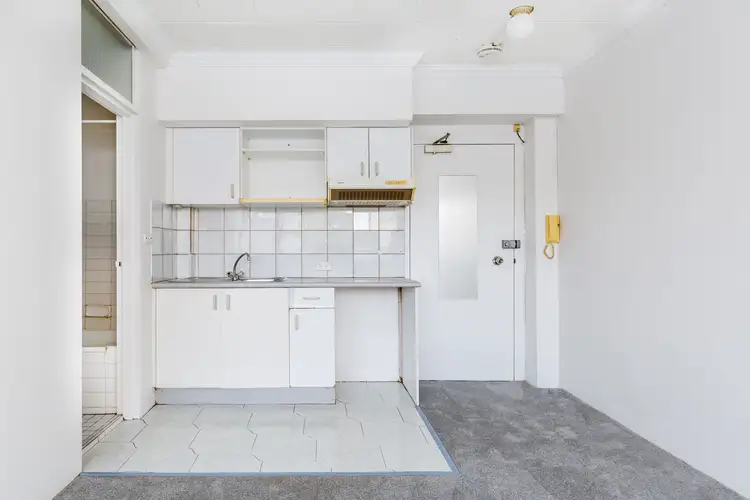 Second view of Homely studio listing, 511/5-7 Ward Avenue, Potts Point NSW 2011