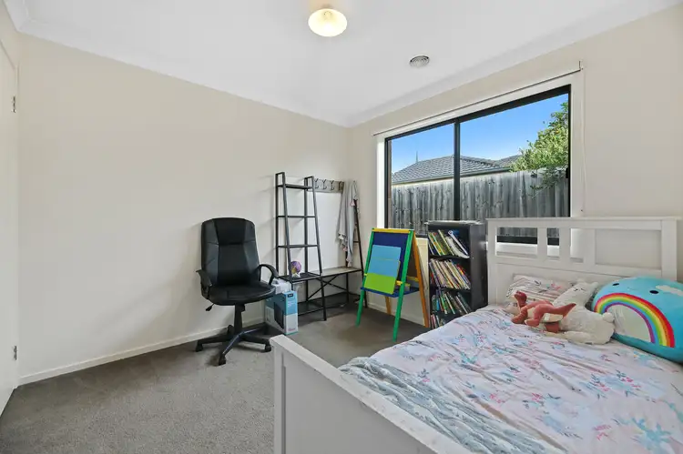 Fifth view of Homely house listing, 40 Summerhill Boulevard, Drouin VIC 3818