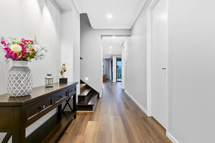 Second view of Homely house listing, 25 Excalibur Street, Berwick VIC 3806