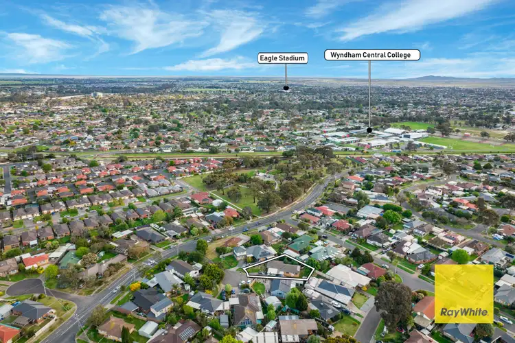 Second view of Homely house listing, 3 Tully Court, Werribee VIC 3030