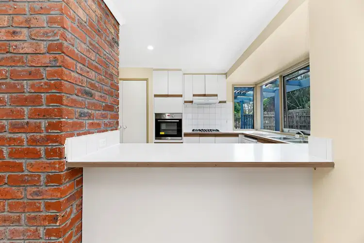 Fifth view of Homely house listing, 12 Carluke Close, Berwick VIC 3806