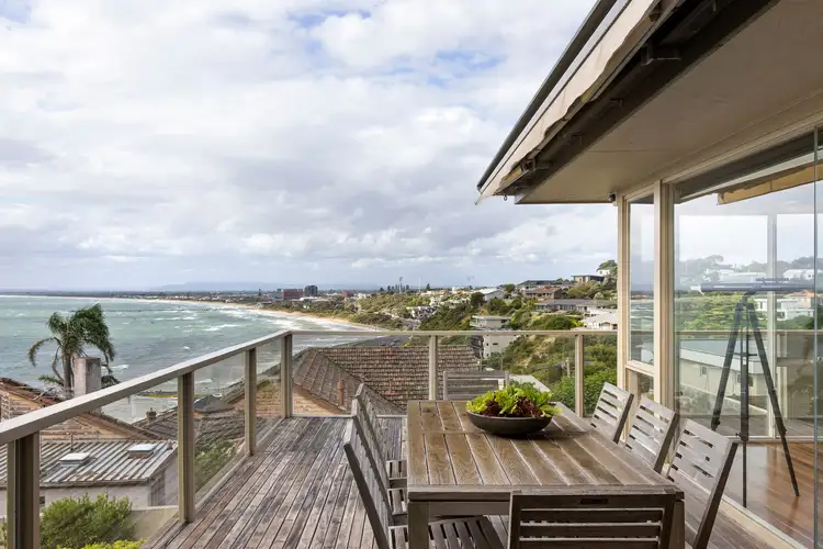 9 Hopes Rise, Frankston South VIC 3199