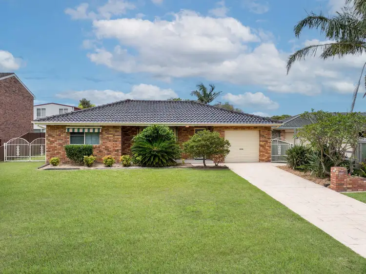 177 Rocky Point Road, Fingal Bay NSW 2315