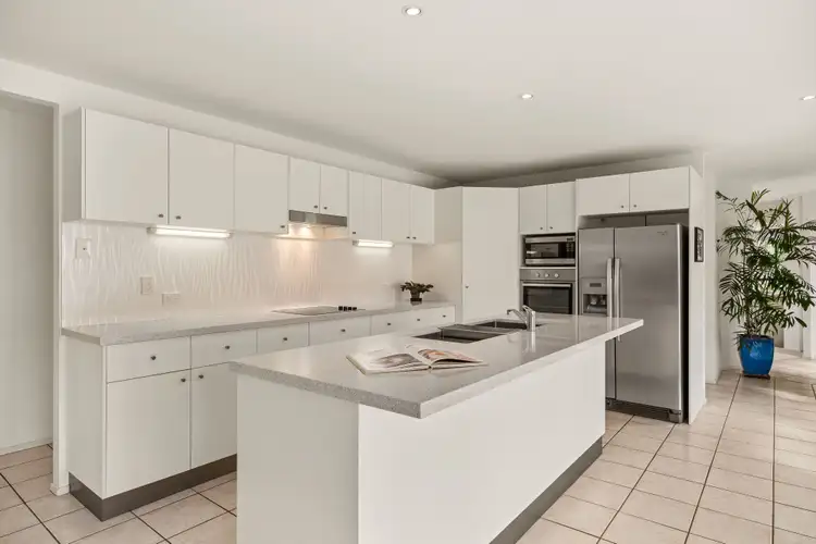 Fifth view of Homely house listing, 37 Kensington Circuit, Brookfield QLD 4069