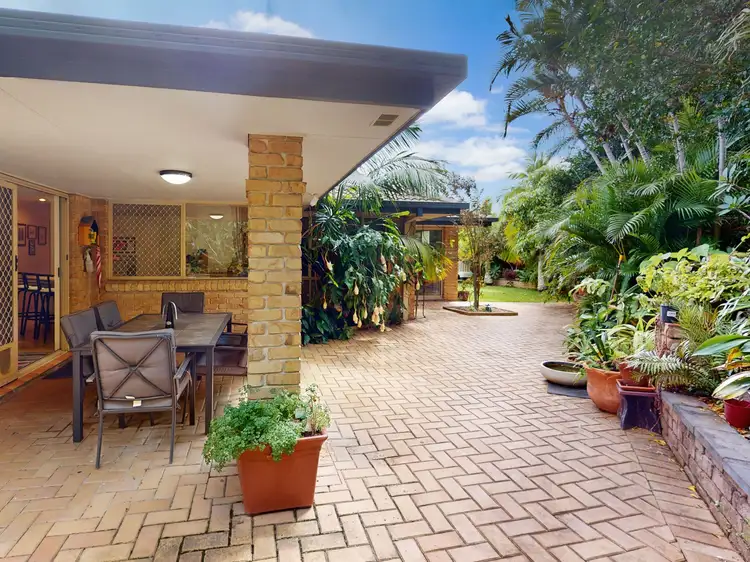 4 Gembrook Court, Parkwood QLD 4214