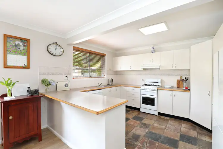 Fifth view of Homely house listing, 3 Sunbeam Avenue, Blackheath NSW 2785