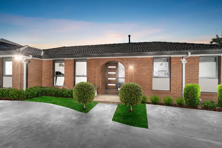 Main view of Homely unit listing, 1/2 Barbican Court, Rowville VIC 3178