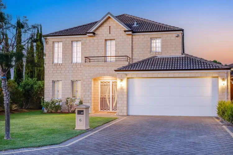 6 Settlers Circle, Gwelup WA 6018