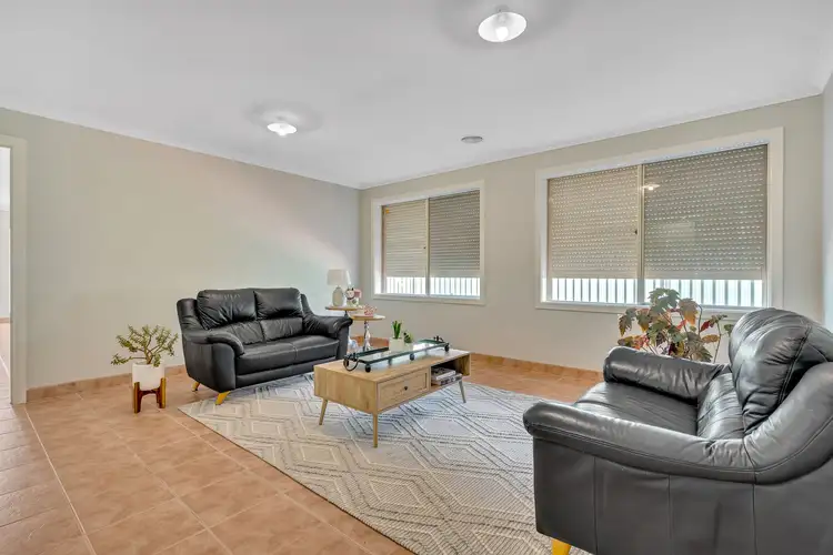 Fourth view of Homely house listing, 8 Studley Park Way, Craigieburn VIC 3064
