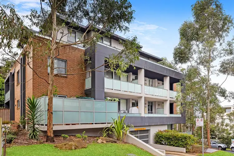 Third view of Homely apartment listing, 4/4 Lamond Drive, Turramurra NSW 2074