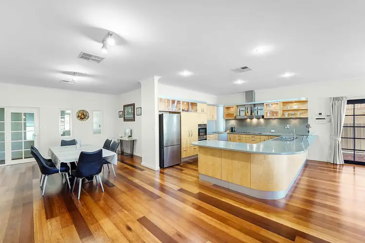 Fourth view of Homely house listing, 7 Lorikeet Court, Stirling WA 6021