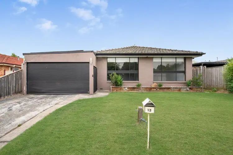 13 Nicholas Court, Pakenham VIC 3810