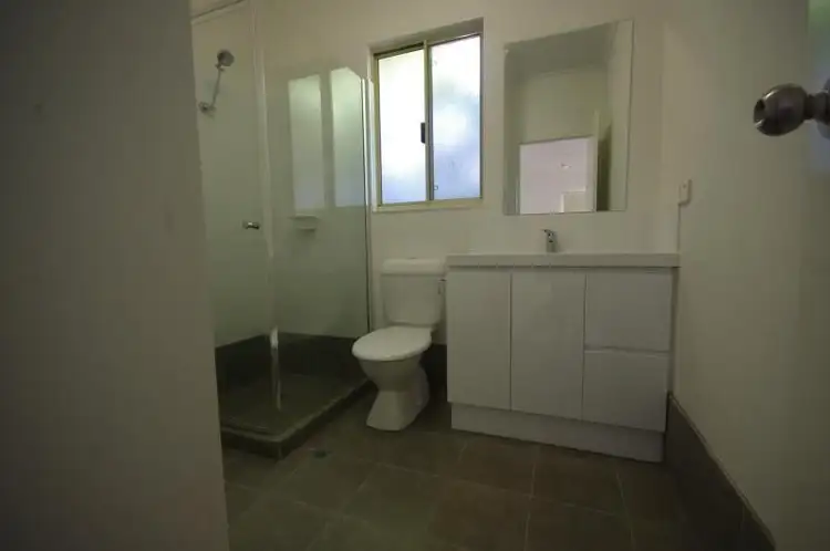 Seventh view of Homely house listing, 2/2 Buchanan Circuit, Baynton WA 6714