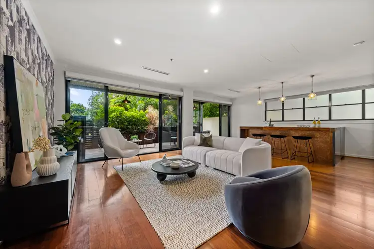 124/54 Vernon Terrace, Teneriffe QLD 4005