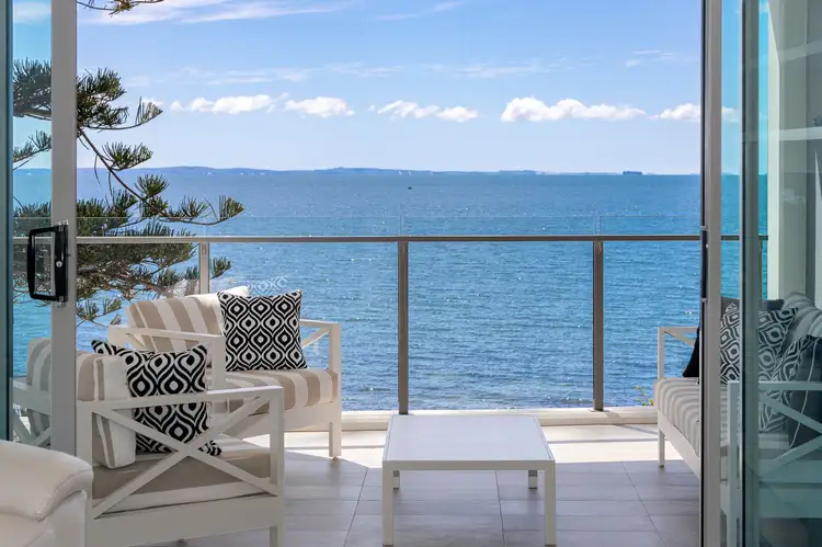 4/24 Prince Edward Parade, Redcliffe QLD 4020