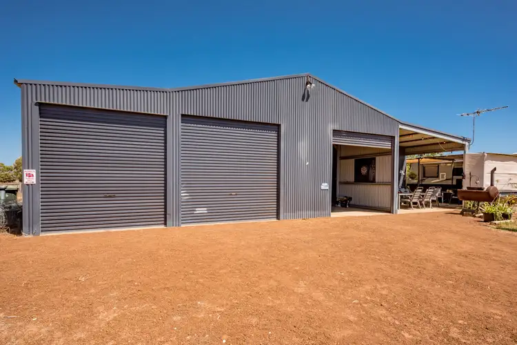 42 Dressage Circle, Deepdale WA 6532
