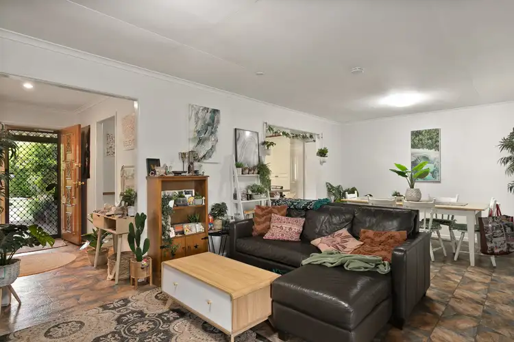 Fifth view of Homely house listing, 17 Sapphire Avenue, Emerald QLD 4720