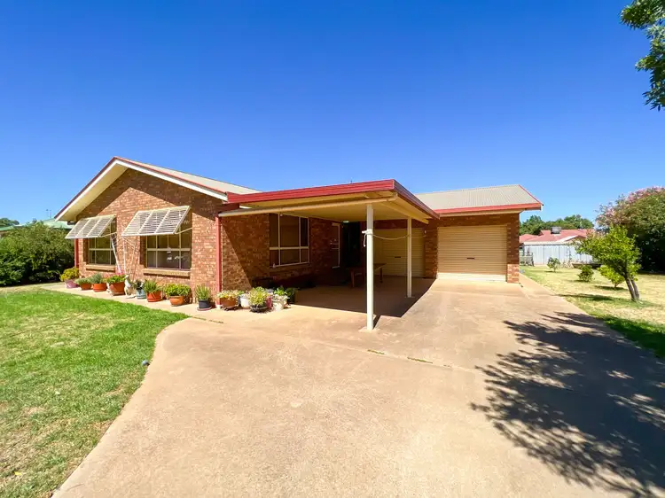 43 Page Street, Parkes NSW 2870