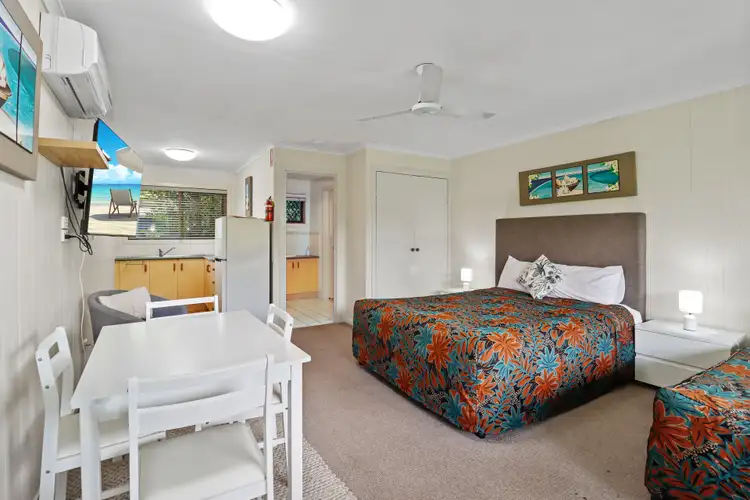 Fourth view of Homely unit listing, 14/1 Shell Street, Urangan QLD 4655