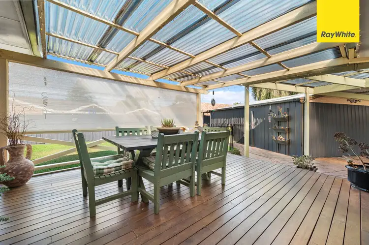 4 Charmaine Place, Melton West VIC 3337