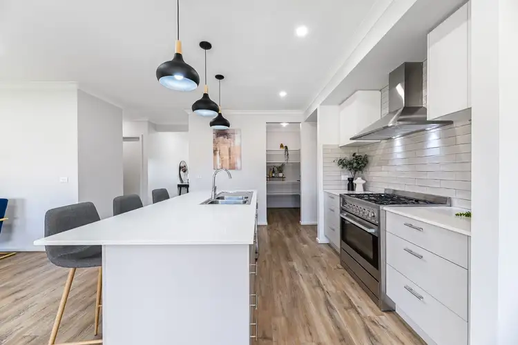 Fourth view of Homely house listing, 512 Kenilworth Avenue, Beaconsfield VIC 3807