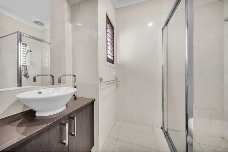 Fourth view of Homely unit listing, 4/5 Serra Close, Langwarrin VIC 3910