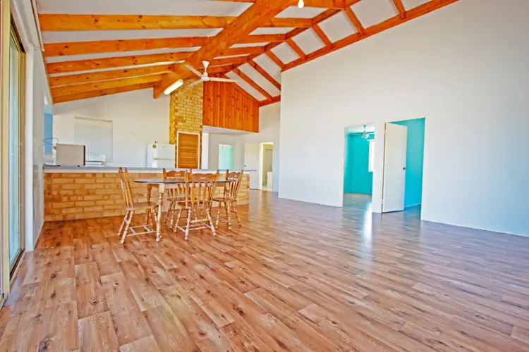 Sixth view of Homely house listing, 4 Illyarrie Street, Leeman WA 6514