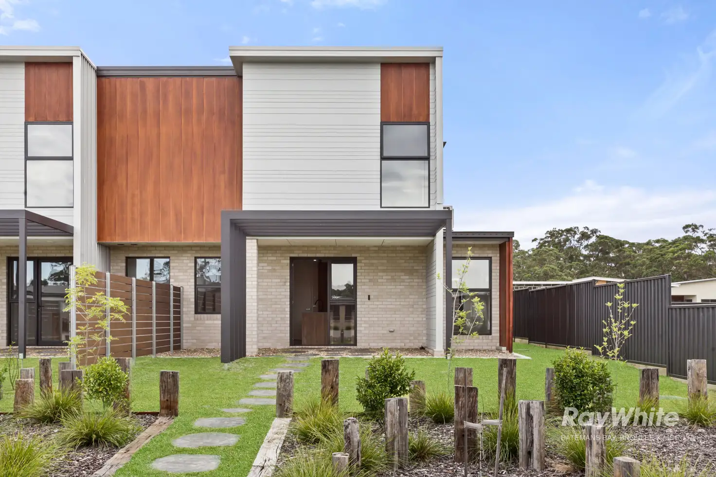 Main view of Homely townhouse listing, 3/24 Hedley Way, Broulee NSW 2537