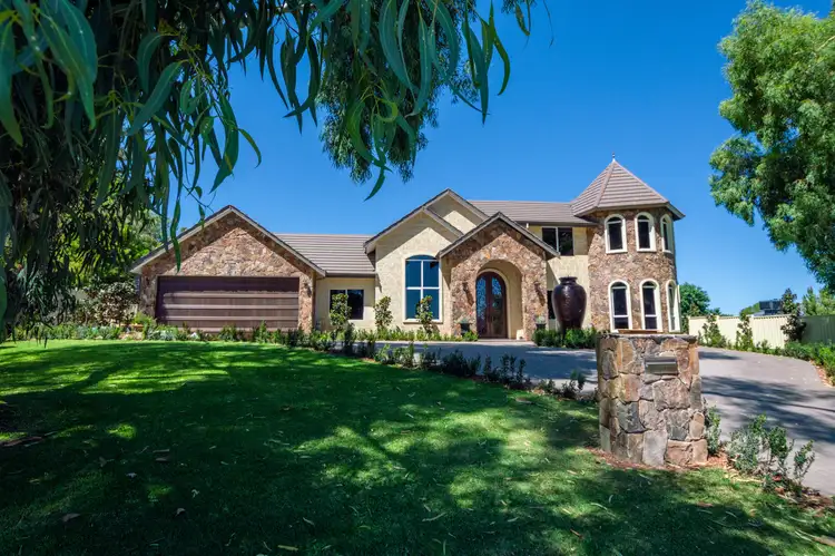 8 Mallard Rise, Kingsley WA 6026