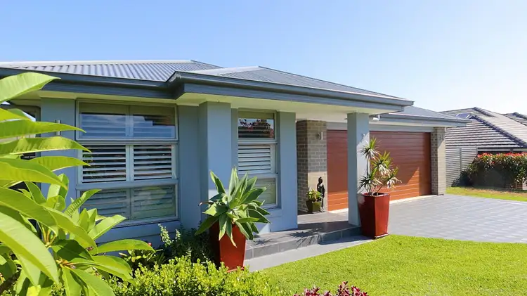 7 Kaiyin Street, Fletcher NSW 2287