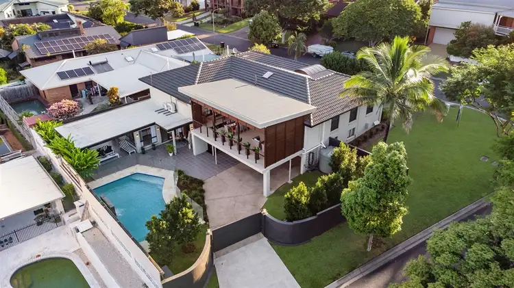 9 Frontignac Street, Carseldine QLD 4034