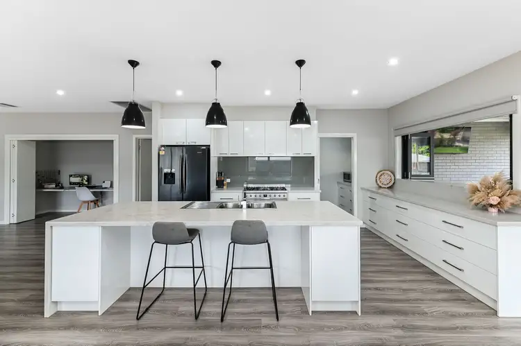 Sixth view of Homely house listing, 13 Crystal Court, Drouin VIC 3818