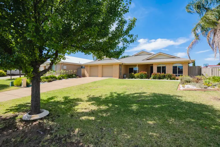 7 Birri Place, Glenfield Park NSW 2650