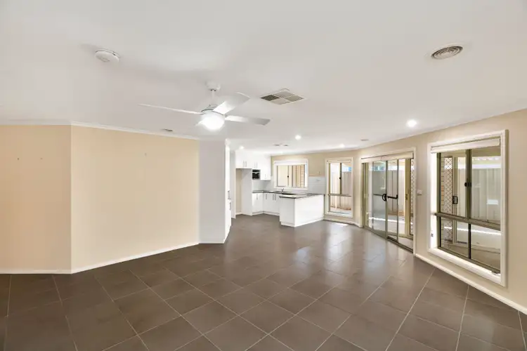 Fourth view of Homely house listing, 7 Birri Place, Glenfield Park NSW 2650