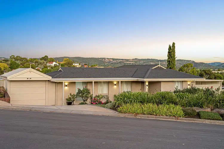 71 Solandra Crescent, Modbury North SA 5092