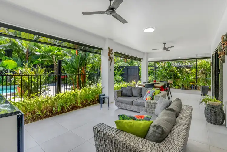 2a Litara Court, Palm Cove QLD 4879