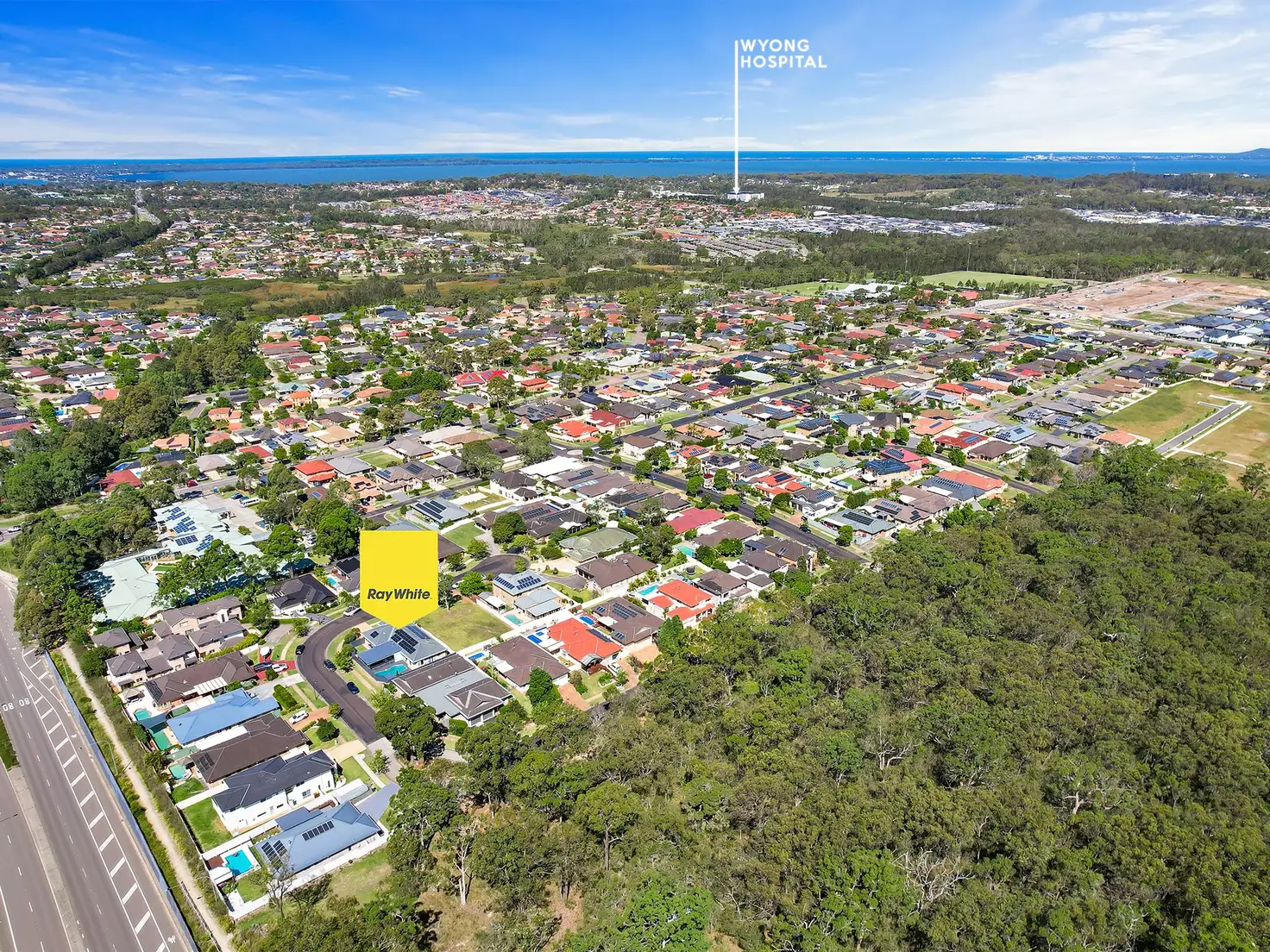 Main view of Homely house listing, 9 Middle Tree Close, Hamlyn Terrace NSW 2259