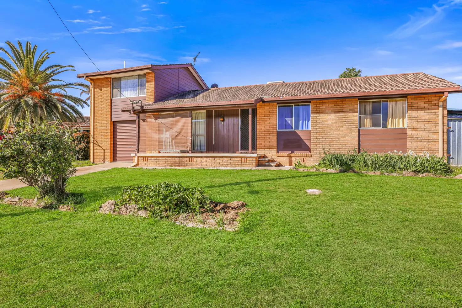 Main view of Homely house listing, 4 Woodhill Place, Tamworth NSW 2340