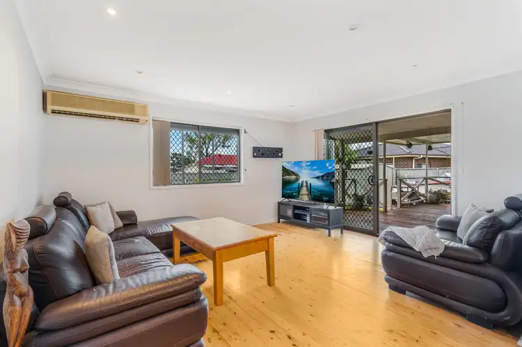Sixth view of Homely house listing, 33 Guthega Crescent, Heckenberg NSW 2168
