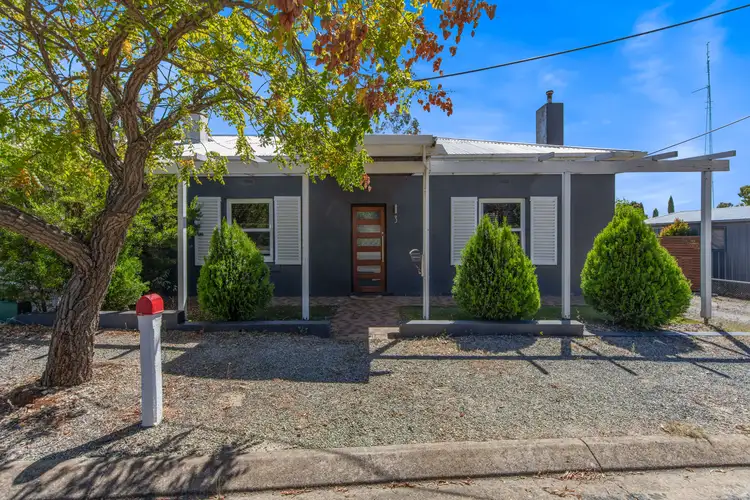 3 William Street, Clare SA 5453
