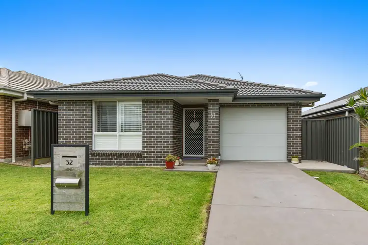52 Stockyard Crescent, Horsley NSW 2530