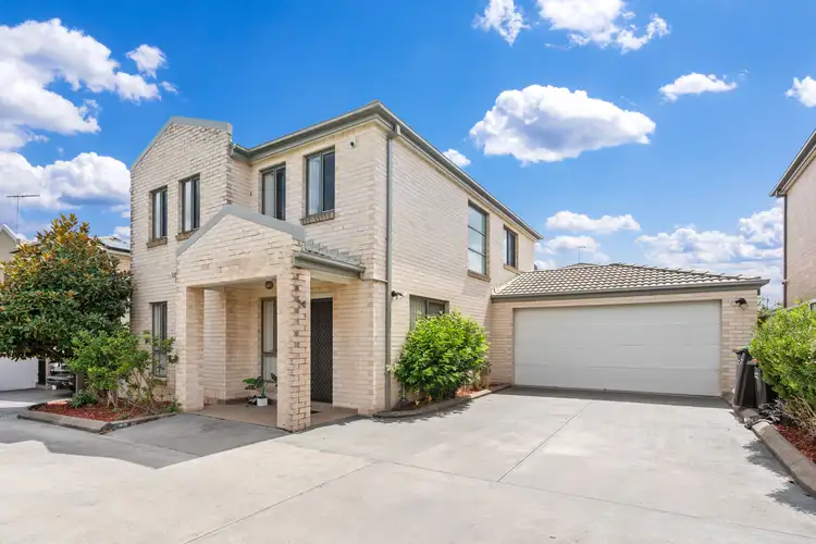 56 Paperbark Circuit, Casula NSW 2170