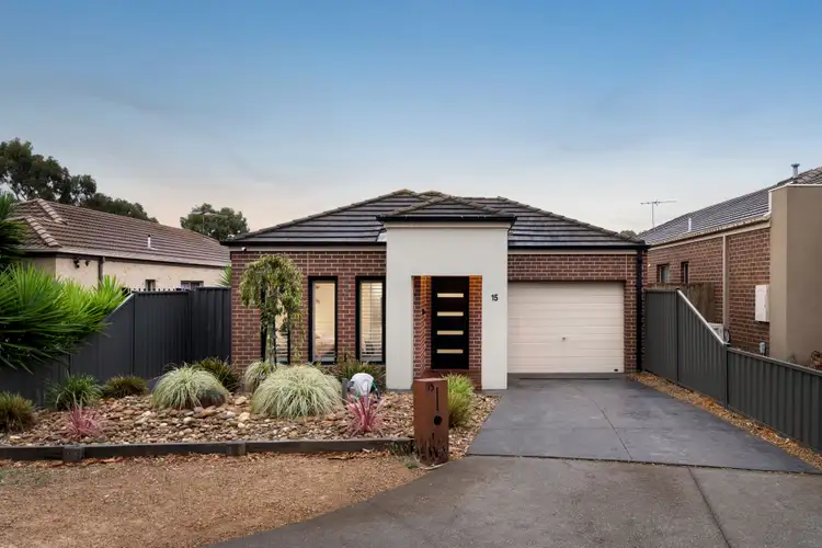 15 Paisley Crescent, Mernda VIC 3754