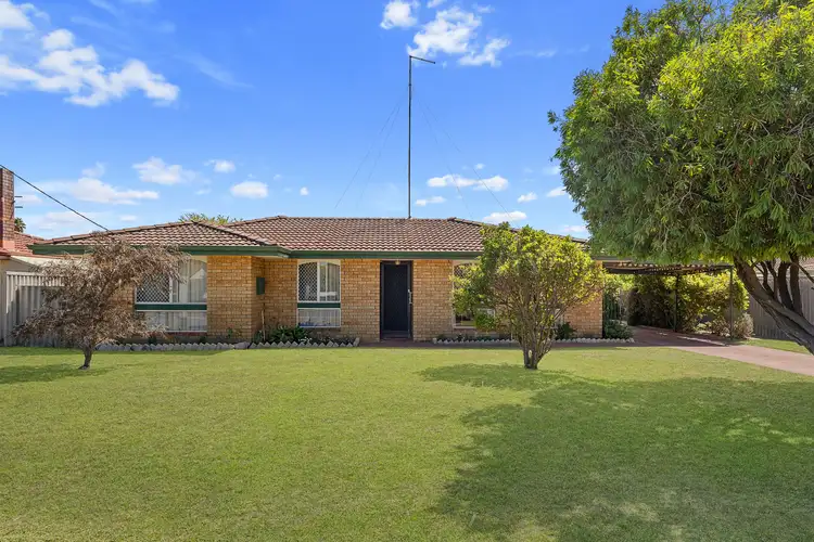 4 Arkwell Avenue, Rockingham WA 6168