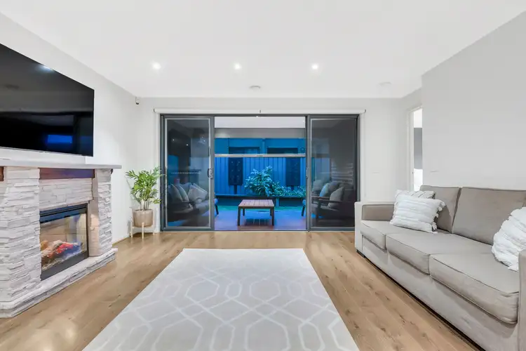 Sixth view of Homely house listing, 52 Peppertree Parade, Craigieburn VIC 3064