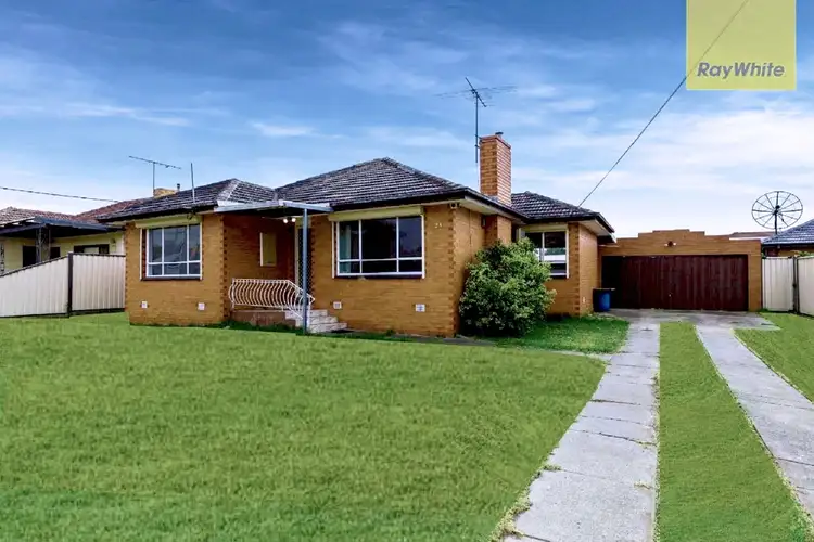 2A Cowper Avenue, St Albans VIC 3021