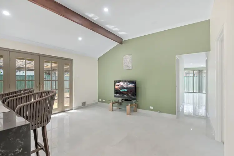 Fifth view of Homely house listing, 7 Reveley Close, Seville Grove WA 6112