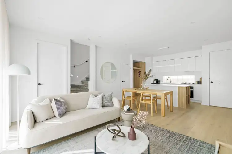 Fifth view of Homely house listing, 2/16 Rowan Avenue, Brooklyn VIC 3012