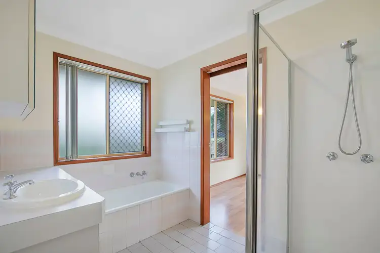 Sixth view of Homely house listing, 28 Chelsea Crescent, Alexandra Hills QLD 4161
